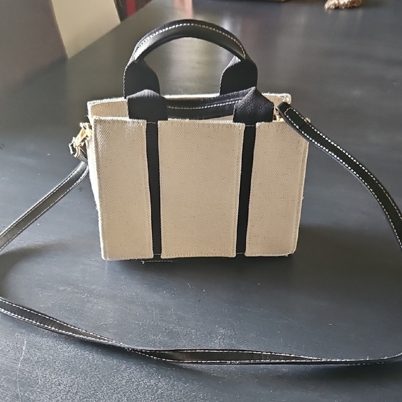 Zara Black and Cream Crossbody Bag - Picture 1 of 6